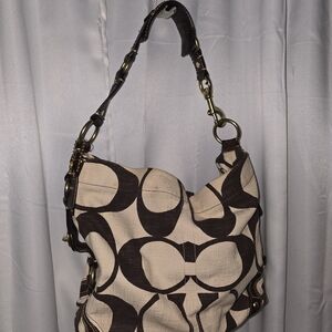 Coach 10795 Carly Hobo SHOULDER BAG
